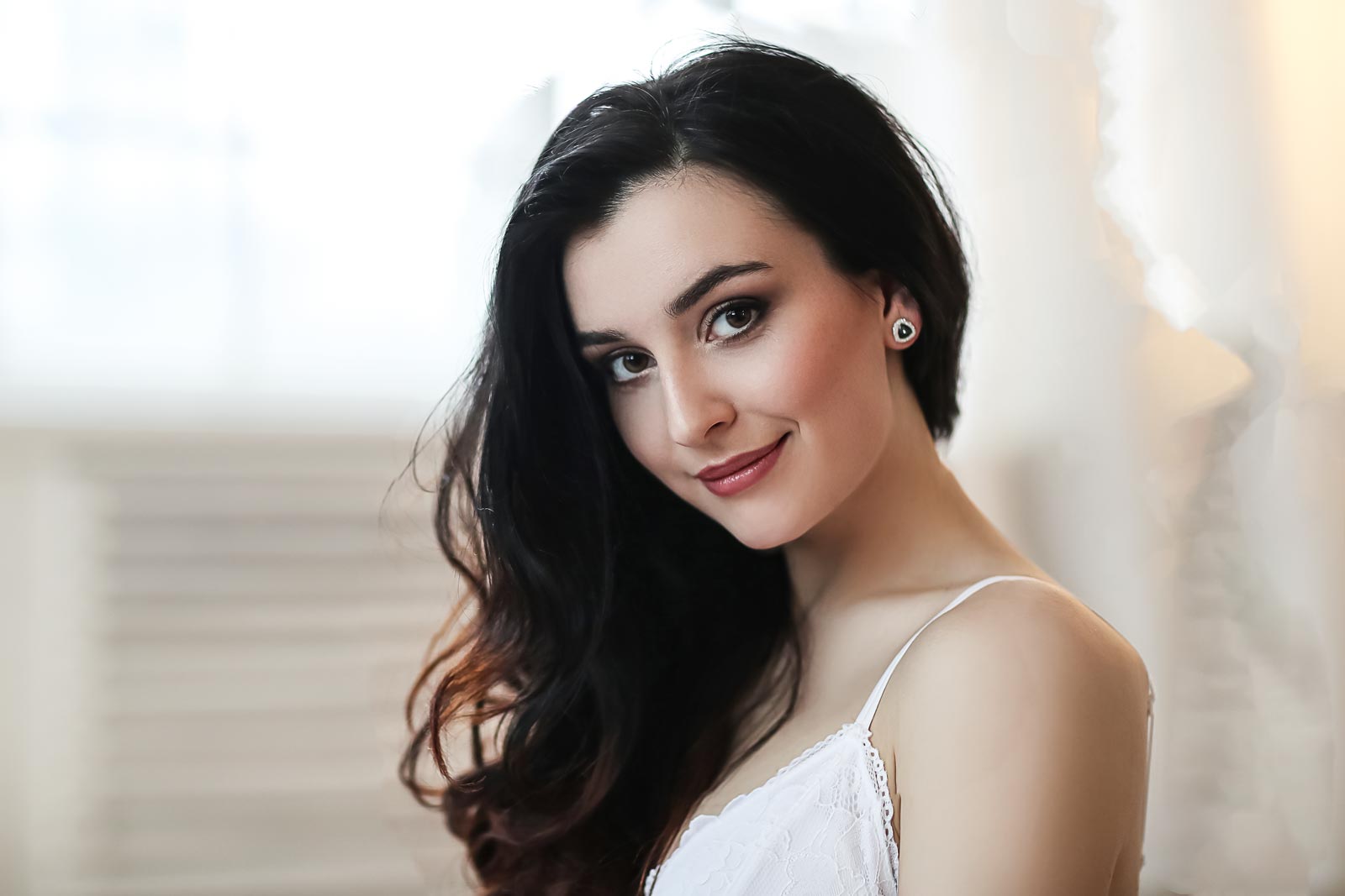 How Does Glow Builder Improve Skin Glow?
